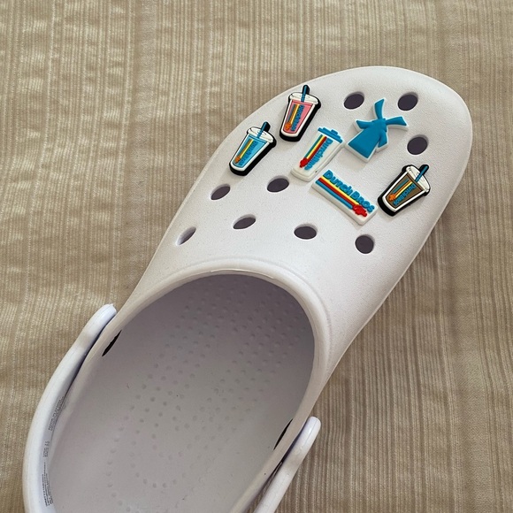 Dutch Bros Shoe Charm Set New in package - Picture 4 of 4